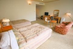 【有馬 瑞宝園】客室｜モデレートツイン