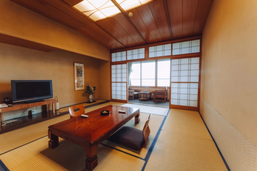 一部屋ごとに趣や意匠が異なる和室一間（本館）一例
