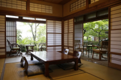 和室二間８畳+６畳（本館）