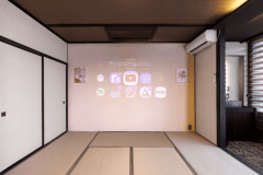 Cloud Gray Suite（10畳+2畳広縁）&mdash; 雲上の特等席を、愛犬と共に。