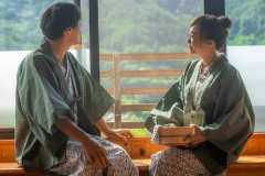 ふたりでの旅行...大切な時間です。 日頃の喧騒を忘れ、温泉とおいしい海の幸で思い出を作ってください。