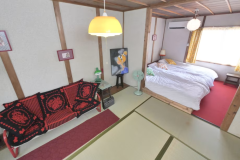 Retro Meieki Room 1 – Summer Style