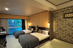 【トリプルルーム】本館和洋／40平米◆ベッド2台＋布団 ◆禁煙