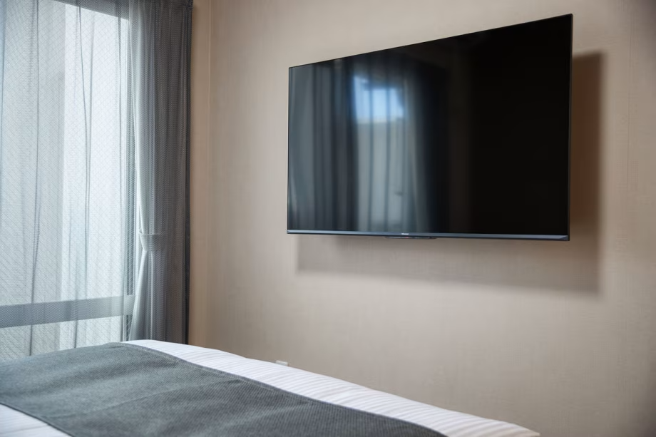 【スタンダードプラン】非接触型新ホテル・シモンズ社製ベッド・50インチ大型テレビ・洗濯機・レンジ♪