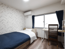 【コンパクトシングル】モノトーンのアクセントが映えるスタイリッシュな空間