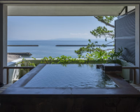 【大人限定】＜露天風呂付　洋室＋まどろみ＞　ゆったりとした露天風呂（一例）