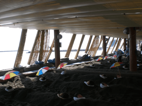 砂むし入浴のイメージ【全天候型】　～砂むし会館砂楽にて、天然の砂むし温泉をご満喫ください～