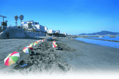 砂むし入浴のイメージ　～砂むし会館砂楽にて、天然の砂むし温泉をご満喫ください～