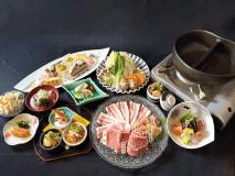 基本会席（一例）　※季節によって内容変わります。