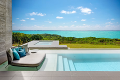 ｜POOL｜空と海がつながるインフィニティプールで、至高の癒しを。