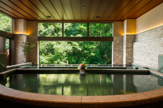 森のSPA「泉-IZUMI-」2020年7月リニューアル～寝湯を備え森林浴気分を愉しむ温泉大浴場