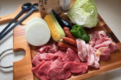 ＜1泊2食付き＞”牛カルビ・阿波尾鶏”など、BBQを堪能する特別な一日。～鳴門の自然に囲まれた貸切空間で、愛犬と自由を満喫旅～