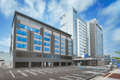 【外観】2025年8月1日（金）　RE:グランドオープン