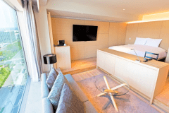 【客室】マリーナキング/42㎡/キングサイズのベッドをご用意。