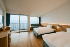 海側スタンダードツイン（大人最大3名推奨）《30平米》