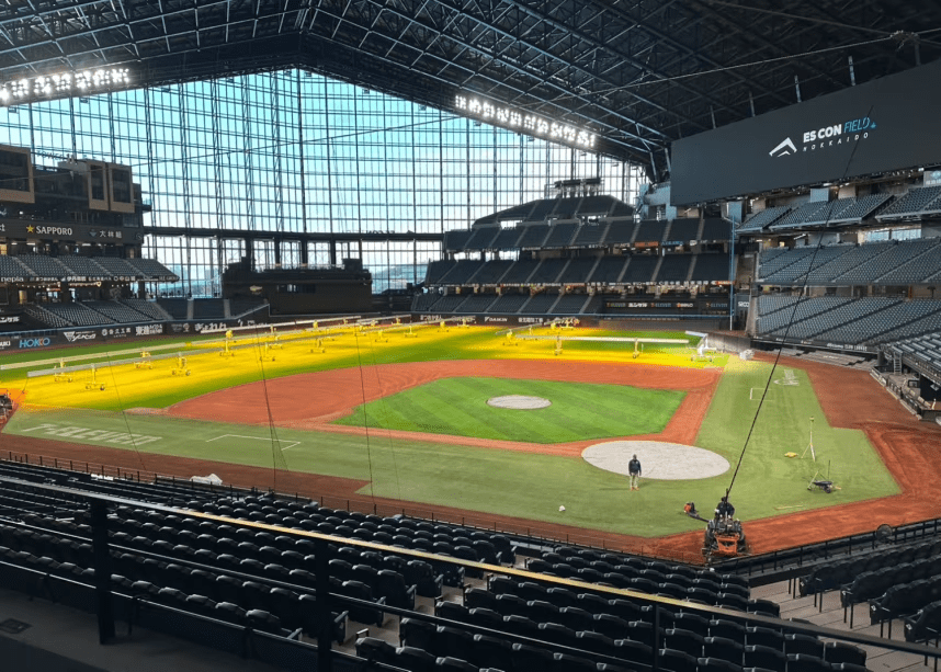 【キャンセル変更不可/観戦チケット付】メインレベル3塁側2列目