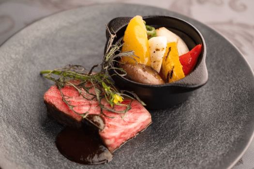 メイン料理：近江牛フィレ肉