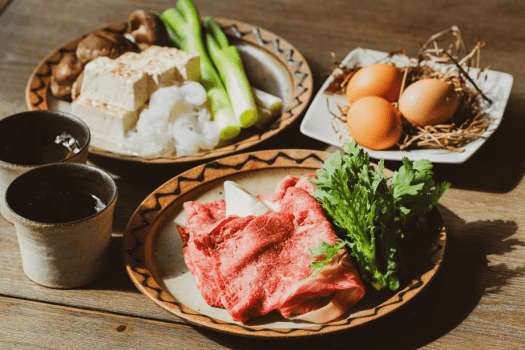 【素泊まり】森の中に、もうひとつの食卓を。
