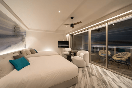 【3階／オーシャンビュー】露天風呂付スーペリアツイン（クイーンサイズベッド）