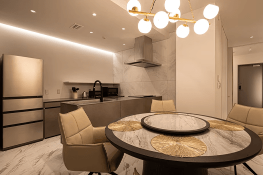 ロイヤルオーシャン〈ヴィラタイプ・ザ・サブライム〉V4