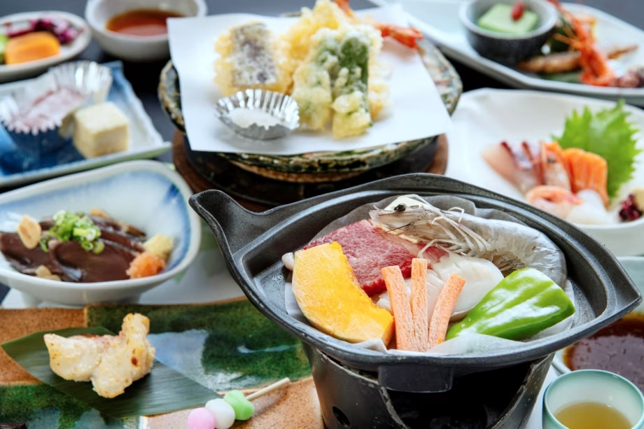 *【旬菜会席(佳撰)一例】当館人気No.1 コース!北播磨の四季の味覚満載です。 *【旬菜会席(佳撰)一例】当館人気No.1 コース!北播磨の四季の味覚満載です。