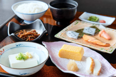 *【朝食一例】ほどよいボリュームで、心も体も整う和朝食。
