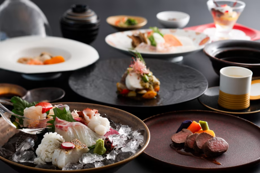 島の恵みを詰め込んだ蒼空ゲストだけの特別会席(レストラン食イメージ)