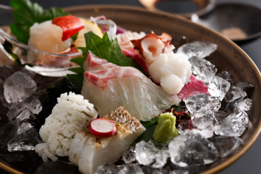 新鮮な海の幸を使ったお造り取合せ(料理イメージ)