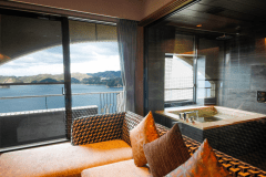 【ハイフロア】デラックス洋室(49.5平米・鳴門海峡ビュー)【禁煙】