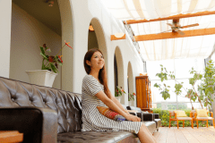 豊かな自然に包まれて過ごす贅沢な時間。プラザ淡路島で贅沢な休日をお過ごしください。