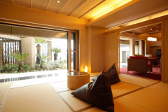 全室にあなただけの専有露天風呂とテラスを有する特別客室「別邸 蒼空-SOLA-天空TypeA」