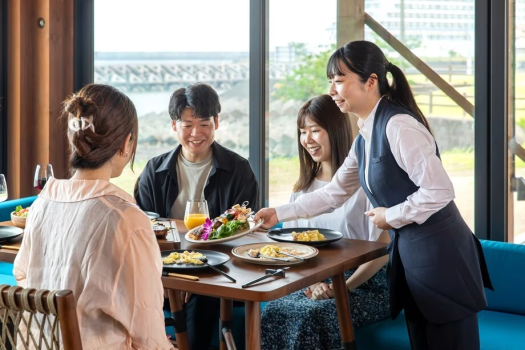 【全室オーシャンビュー】別府温泉の源泉を客室で。夕食は大分食材のグリル料理を堪能（1泊2食付）