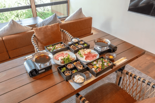 【1日1部屋限定】ご夕食はお部屋でゆっくりと。大分和牛のすき焼きと豊後彩り箱膳を堪能する(夕朝食付) 【1日1部屋限定】ご夕食はお部屋でゆっくりと。大分和牛のすき焼きと豊後彩り箱膳を堪能する(夕朝食付)