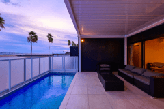 ＜2棟貸切＞～オーシャンフロント ～プライベートプール付き～