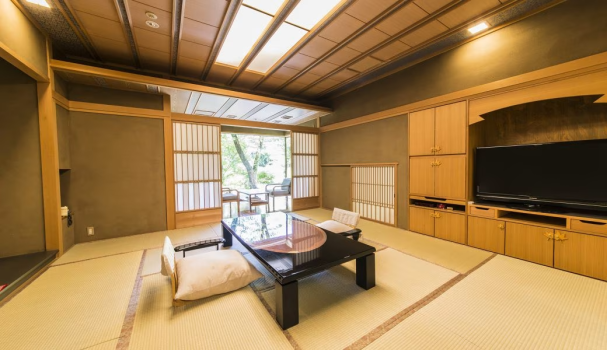 *客室専用露天風呂付 「和室S(12.5+8畳)」 *客室専用露天風呂付 「和室S(12.5+8畳)」