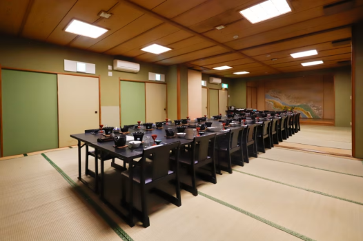 【会議＋宴会】人気の箱根でお得な団体旅行♪ゼミ合宿などにおすすめ！◆合計8名様以上限定