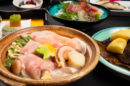 ＜公式HP限定！３大特典＞【1泊2食付】にごり湯×会席料理を楽しむスタンダードプラン