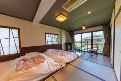 <本館/特別室>芙蓉の間|小上がり+10帖+3帖(シャワー付) <本館/特別室>芙蓉の間|小上がり+10帖+3帖(シャワー付)