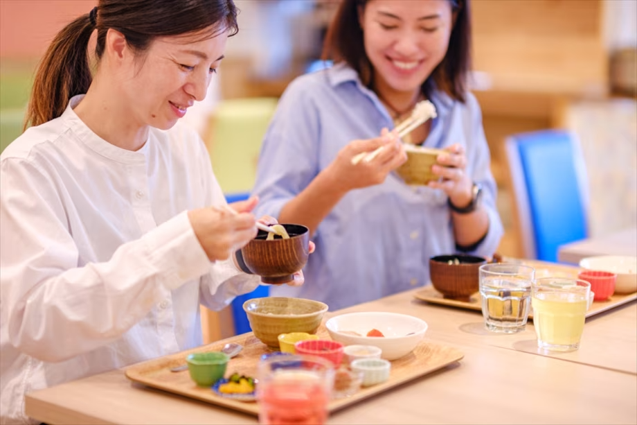 【朝食ブッフェメニュー一例】◆沖縄ならではの新鮮な魚介もご用意。 【朝食ブッフェメニュー一例】◆沖縄ならではの新鮮な魚介もご用意。