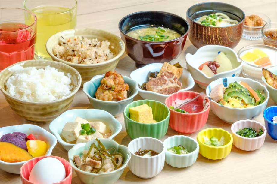【朝食ブッフェメニュー一例】◆沖縄の恵みを存分に味わえる、彩り豊かな和食メニュー。 【朝食ブッフェメニュー一例】◆沖縄の恵みを存分に味わえる、彩り豊かな和食メニュー。