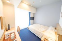 【シングル・セミダブルルーム】◆お一人様でもゆったり過ごせる15.8㎡のお部屋。