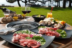 夕陽と波音につつまれて。山海の幸を愉しむ特選バーベキュー（お料理イメージ）