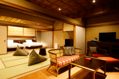 【特別フロア】 専有露天風呂付客室 TypeA（諭鶴羽山側） （一例）