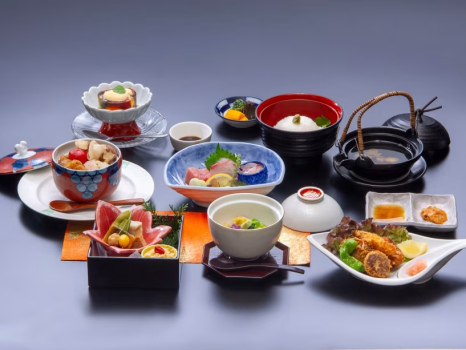 【2025秋◆美味少量会席】量が控えめの季節の会席料理です。