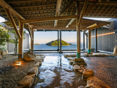 ■露天風呂■2023年4月露天風呂リニューアル！瀬戸内海の多島美は温泉総選挙2024絶景部門全国1位