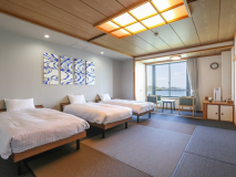 ■トリプルルーム■人気の四国側客室にトリプルルーム（15畳）が誕生しました。