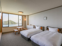 ■和洋室　特別室■和室12畳と洋室ツインベット（セミダブル・シモンズ社製）