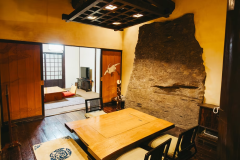 【離れ和室／露天風呂・内湯付】専用の露天風呂、室内風呂がありお部屋だけでも温泉を堪能いただけます。