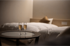 【ジャパニーズラグジュアリースイート-神楽kagura】最上階の客室で至福のおこもりステイをお楽しみください。