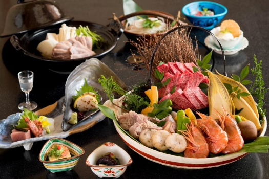 厳選された食材の焼き物を中心に、季節のお造りやお鍋を愉しめる特選炭火焼会席　※イメージ